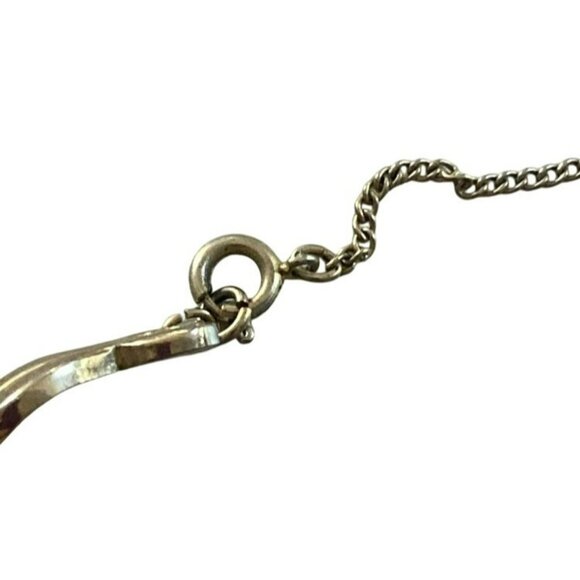 Vintage Monet Gold-Tone Charm Bracelet With Large Round Pendant & Safety Chain - Picture 6 of 9